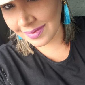 Meet your Posher, Shelly